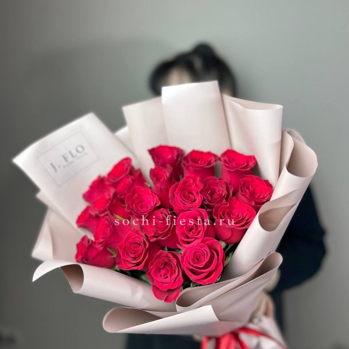 21 красная роза  в Мурманске