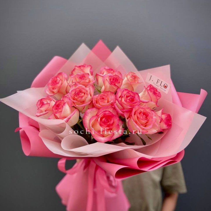 15 роз "Джумилия" в Мурманске