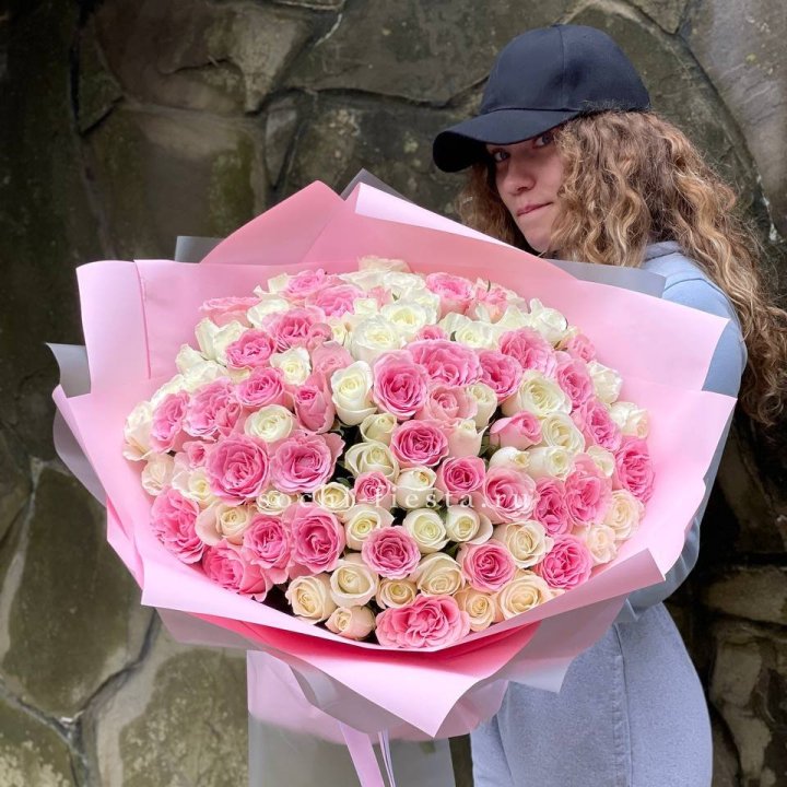 101 роза Миксбери в Мурманске