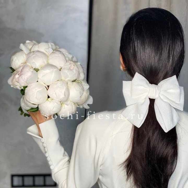 Свадебный букет пионов в Мурманске