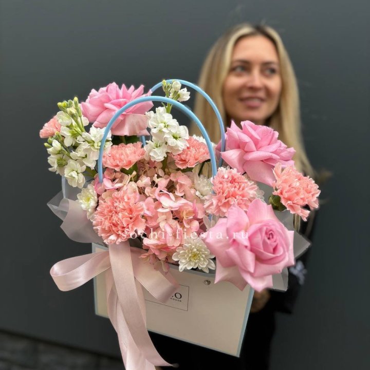 Сумочка "Бал цветов" в Мурманске