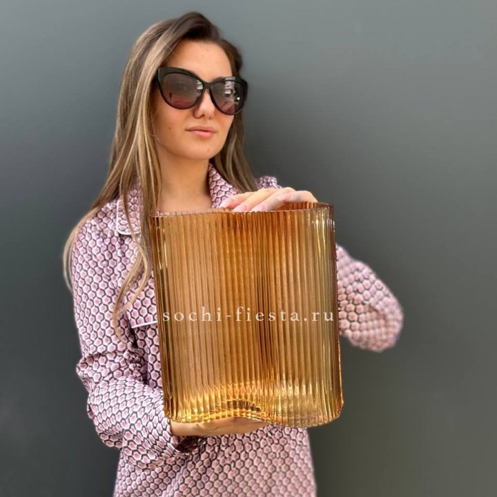 Стеклянная ваза №7 в Мурманске