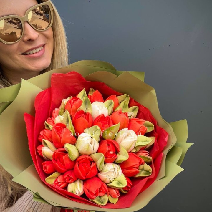 Зефирный букет из тюльпанов в Мурманске